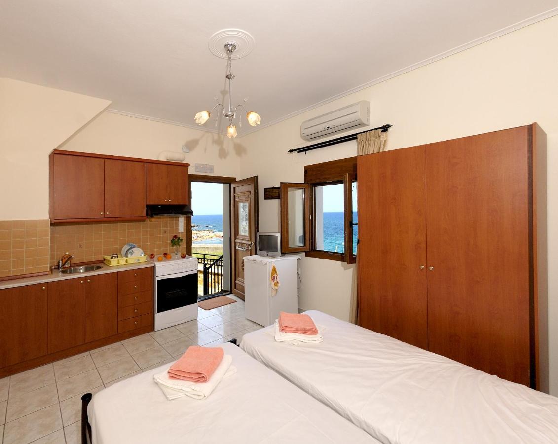Christina Apartments Panormos  ภายนอก รูปภาพ