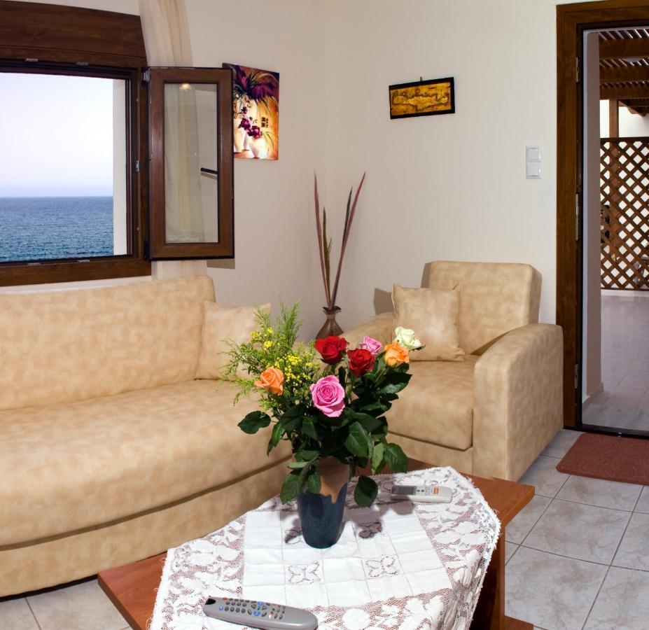 Christina Apartments Panormos  ภายนอก รูปภาพ